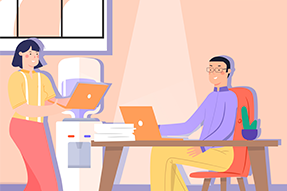 每日分享：人事外包与传统人事管理的比较